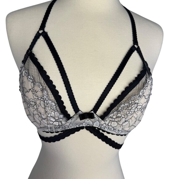 Victorias Secret Blk/Wht Very Sexy Lace Multi Strap Underwire Bra 34B Whimsigoth - Picture 2 of 8